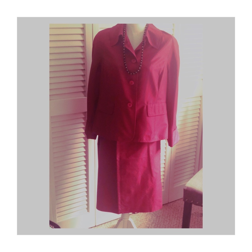 NWT $228 value Ellen Tracy skirt set